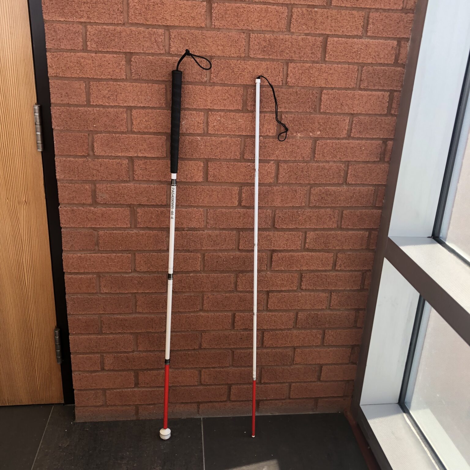 White Cane Week – Types of White Canes – Canadian Council of the Blind